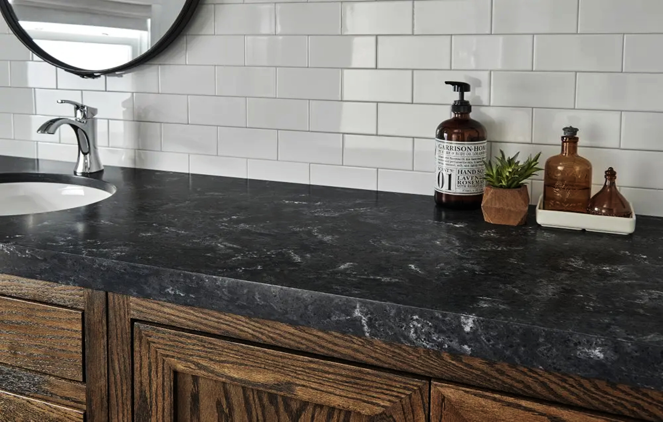 Viatera Carbo Quartz Vanity